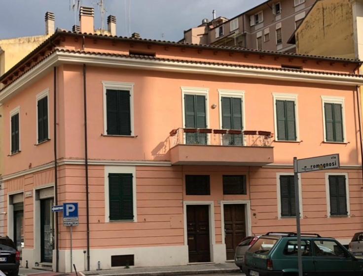 White Hotel Terni Eksteriør billede